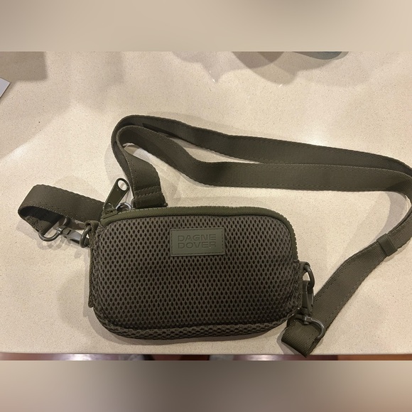 Dagne Dover Mara Air Mesh Neoprene Phone Sling Crossbody Olive Travel - Picture 2 of 4